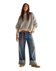 Women's Long Sleeve Round Neck Sweater