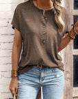 Graceful Twist Front Top with Relaxed Feel