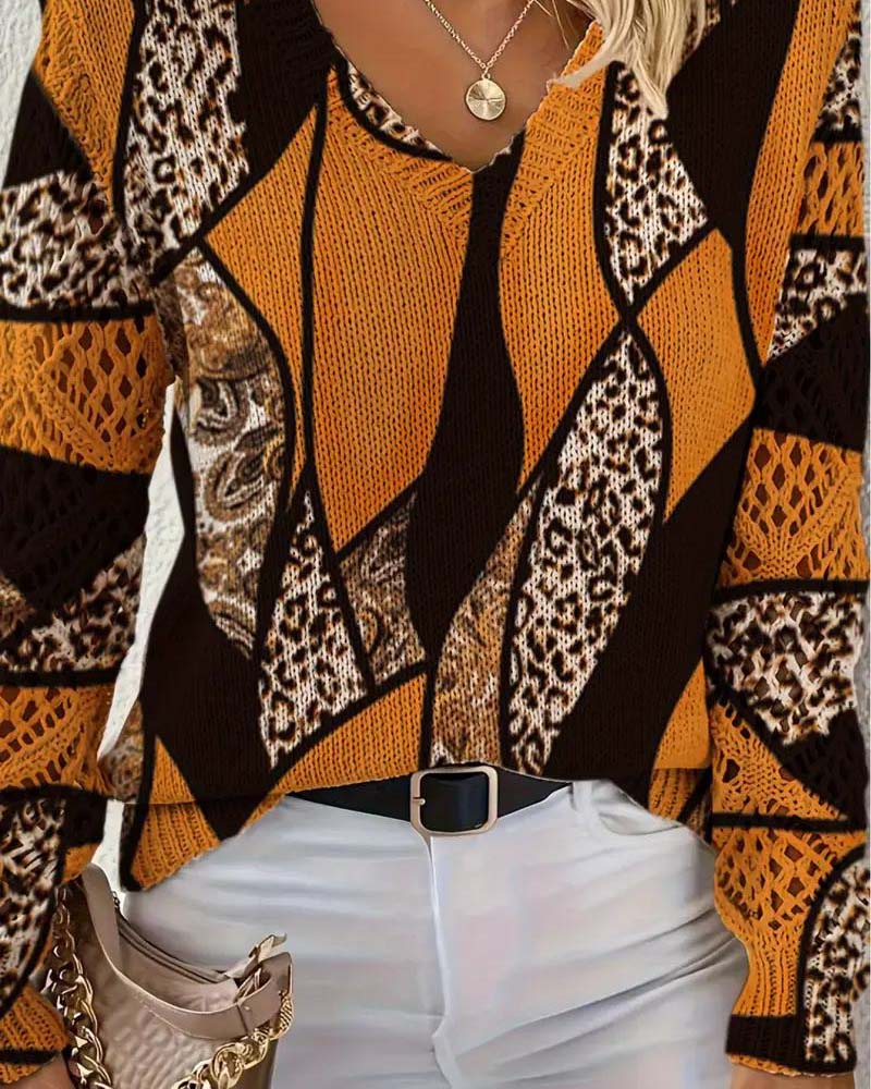 V-Neck Hollow Leopard Print Sweater