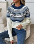 Classic sweater with Icelandic pattern
