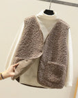 Faye Timeless Vest for Effortless Layering