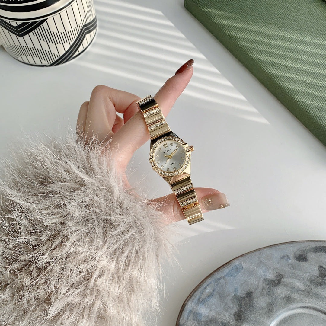 Delicate Small Dial Quartz Watch