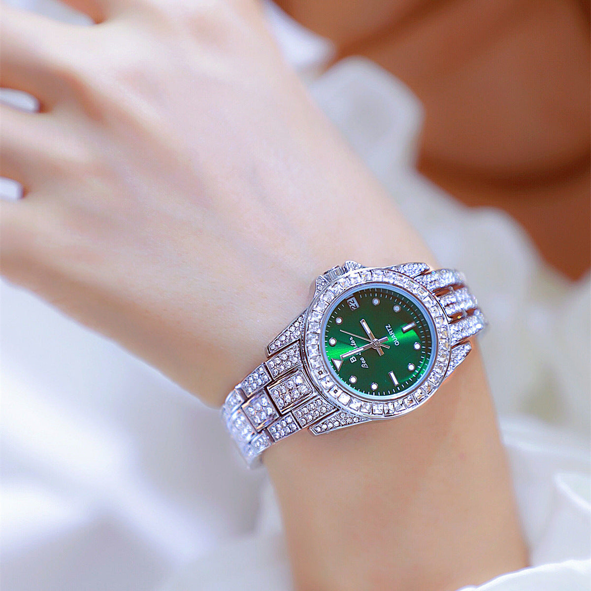 Women’s Luxury Watch With Date Display