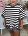 Soft Everyday Stripe Top – Flattering Fit for Casual Office Days and Relaxed Weekend Outfits