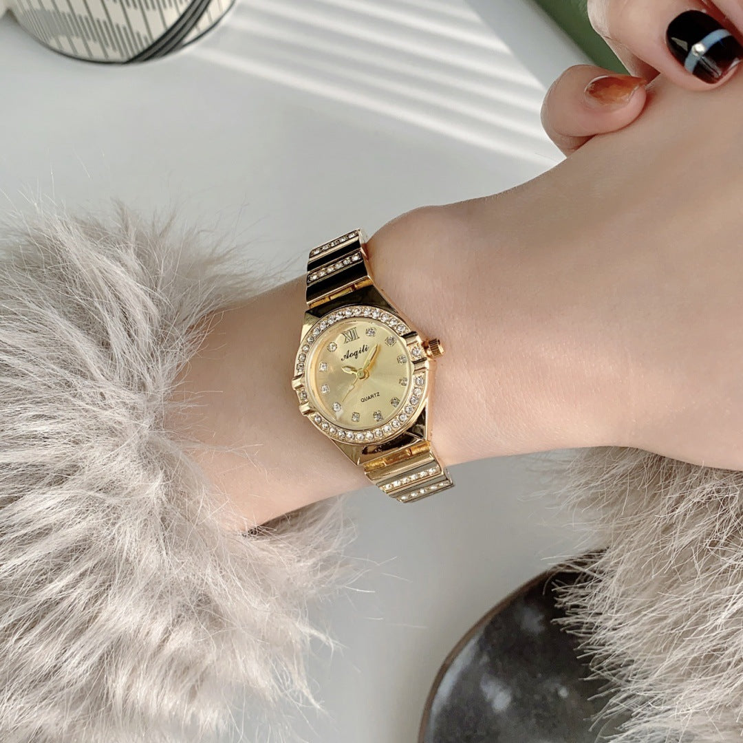 Delicate Small Dial Quartz Watch