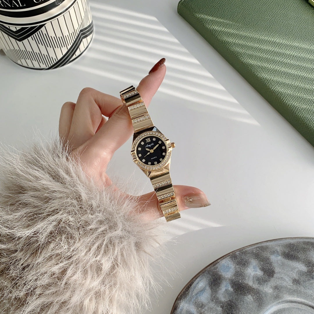 Delicate Small Dial Quartz Watch