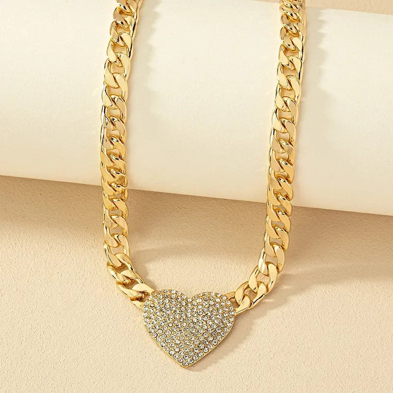 Heartfelt Elegance Necklace &amp; Bracelet Set
