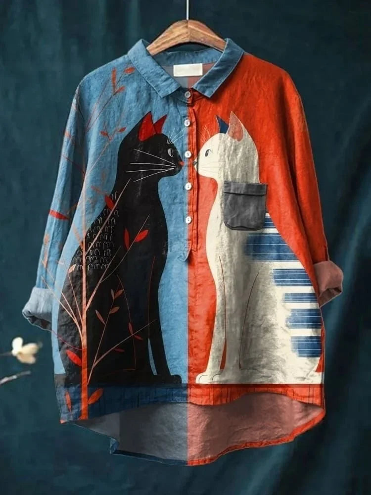 Uluru Graphic Shirt with Cat Illustration