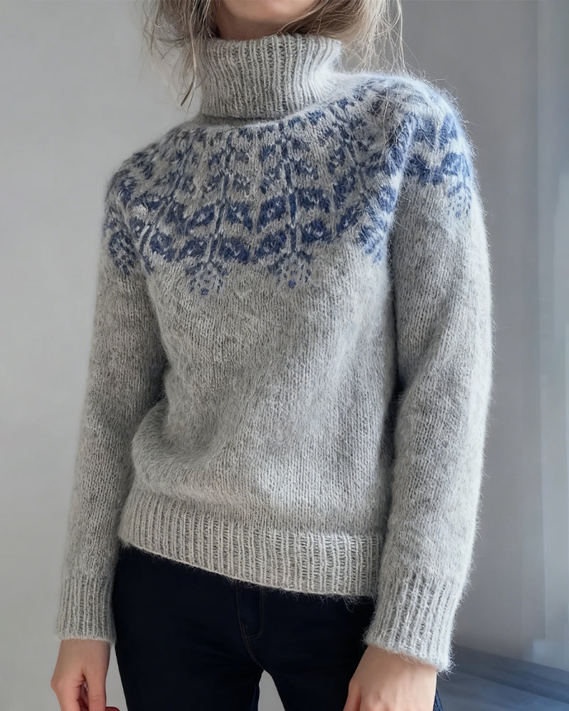 Fashionable Turtleneck Casual Sweater
