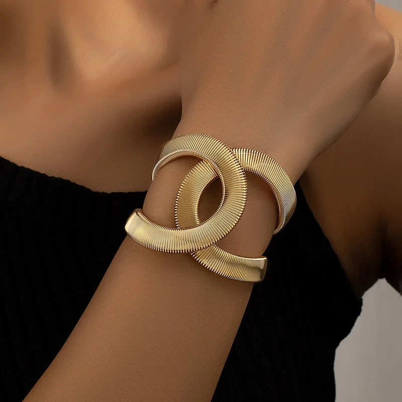 Minimalist Golden Dual Bracelet