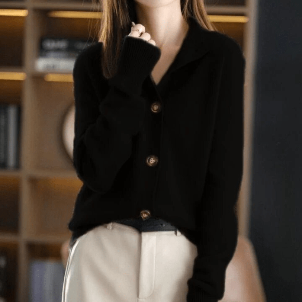 Luxurious Cashmere Knit Cardigan
