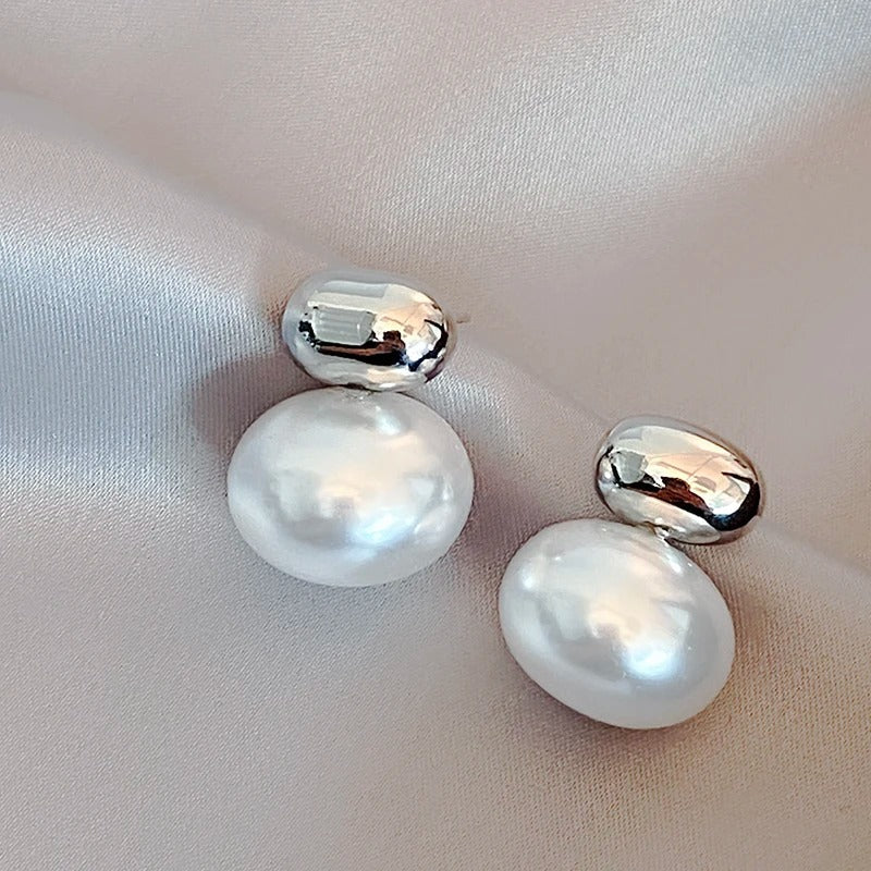 Elegant Pearl Drop Earrings Vintage Style