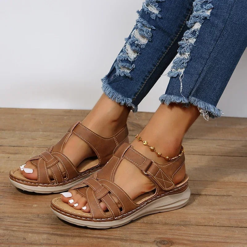 Elegant Orthopaedic Leather Sandals for Optimal Comfort